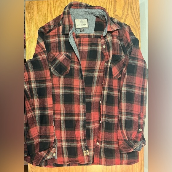 Legendary Whitetails Other - Men’s Legendary Whitetails Red and Black Flannel